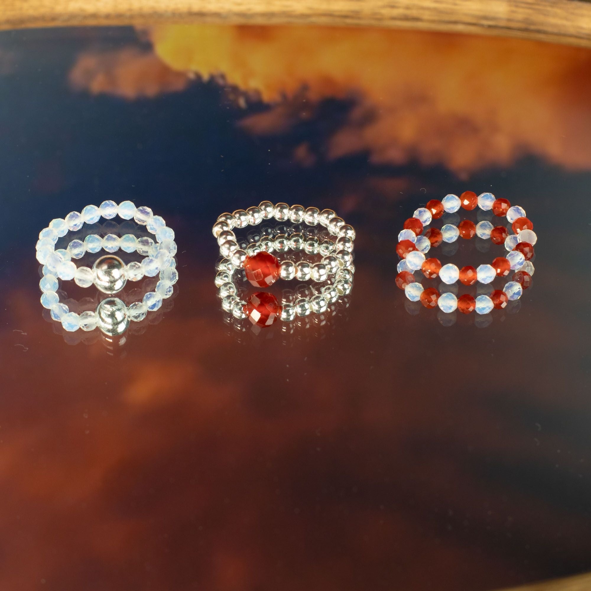 Conjunto de anillos de gema de ninfa - Luna de sangre